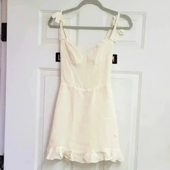 Reformation Christine Dress in Ivory - Picture 2 of 15